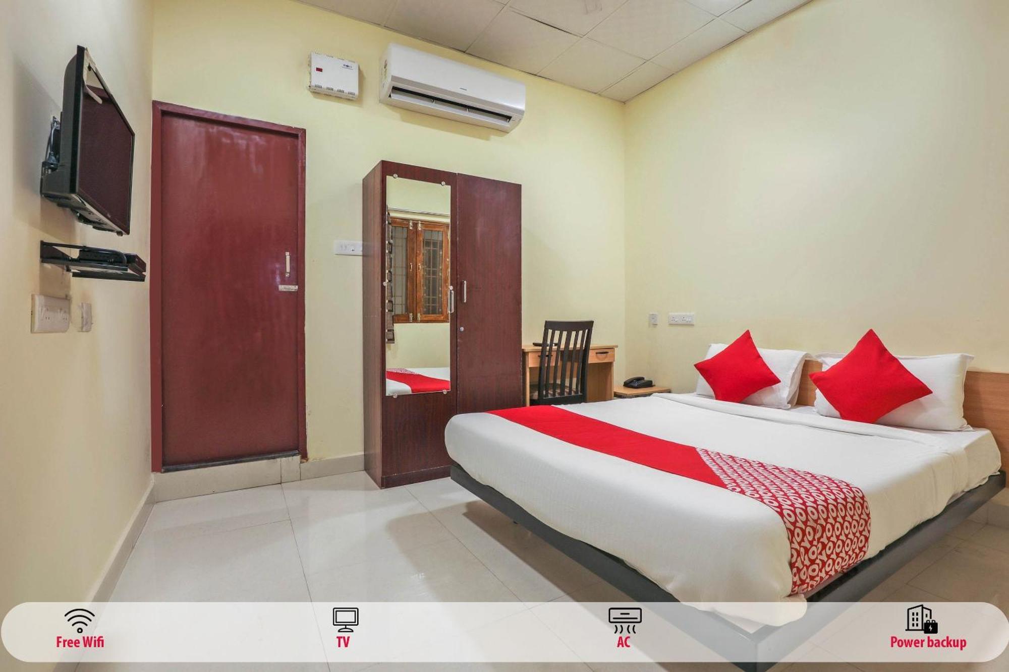 Hotel O Om Sakthi Hotel Puducherry Exterior foto