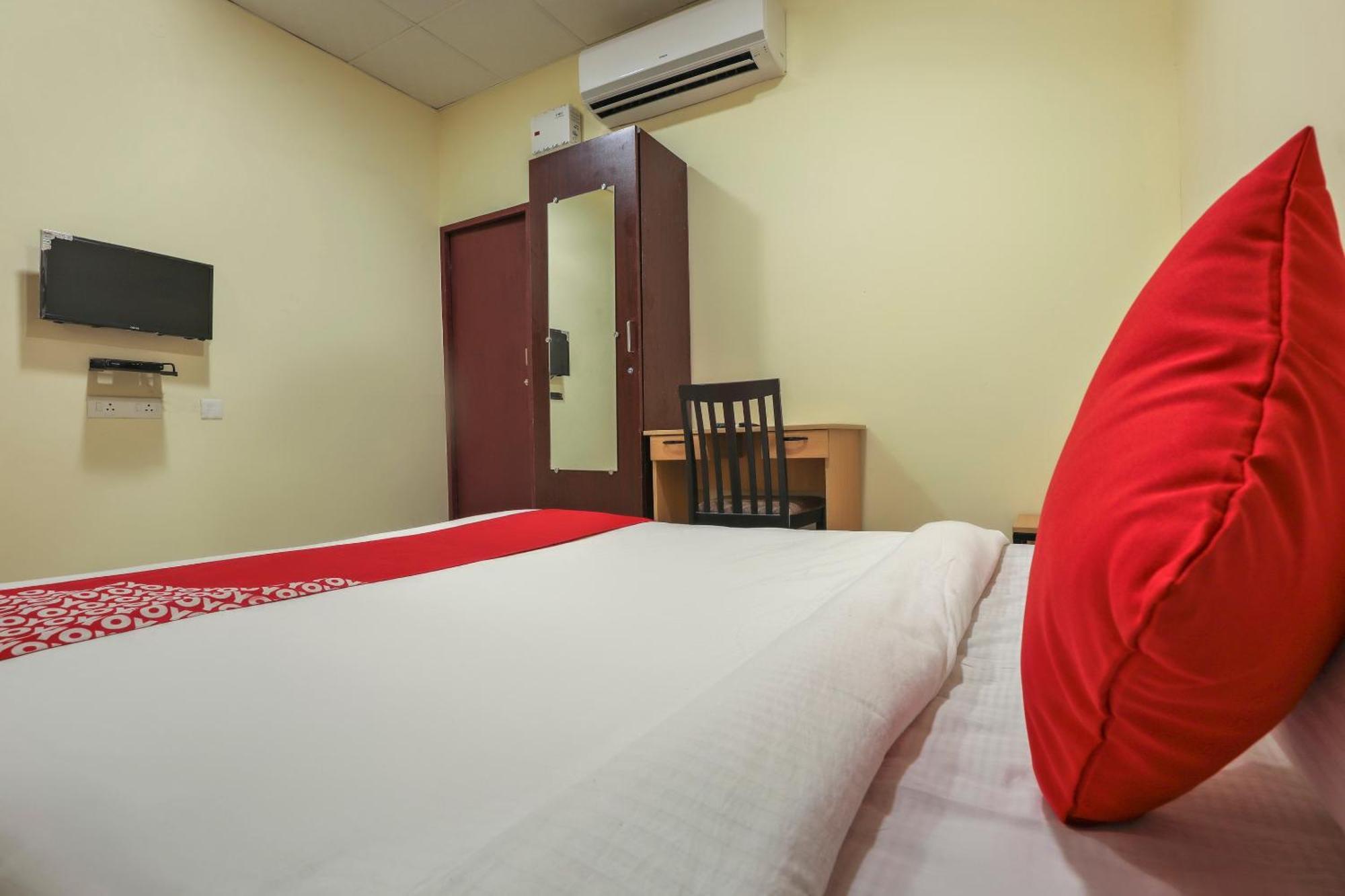 Hotel O Om Sakthi Hotel Puducherry Exterior foto