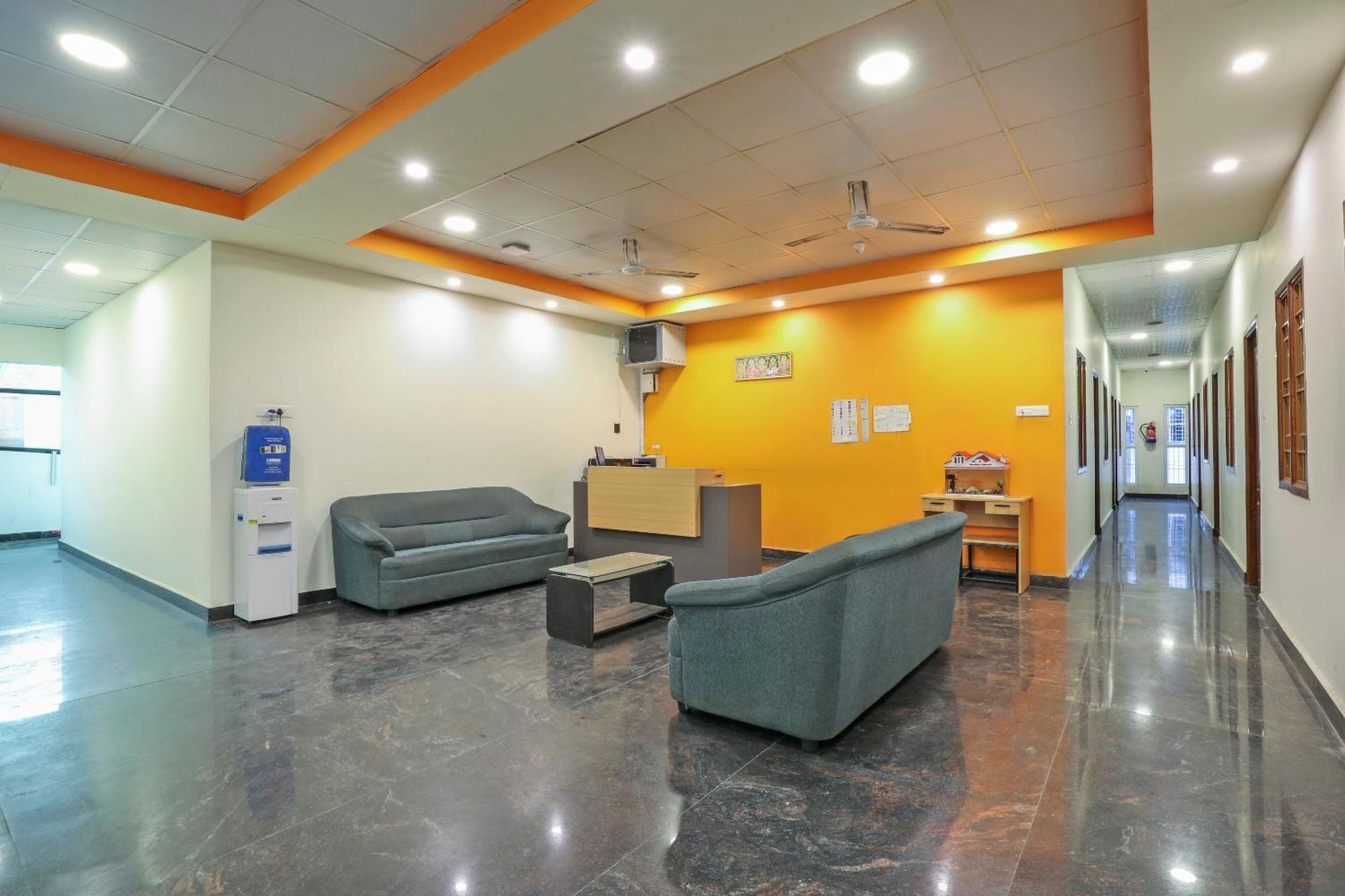 Hotel O Om Sakthi Hotel Puducherry Exterior foto